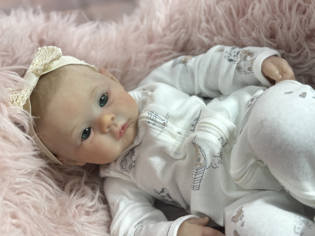 REALISTIC REBORN BABY GIRL DOLL 18- GREEN EYES - HAND PAINTED HAIR - VINYL
